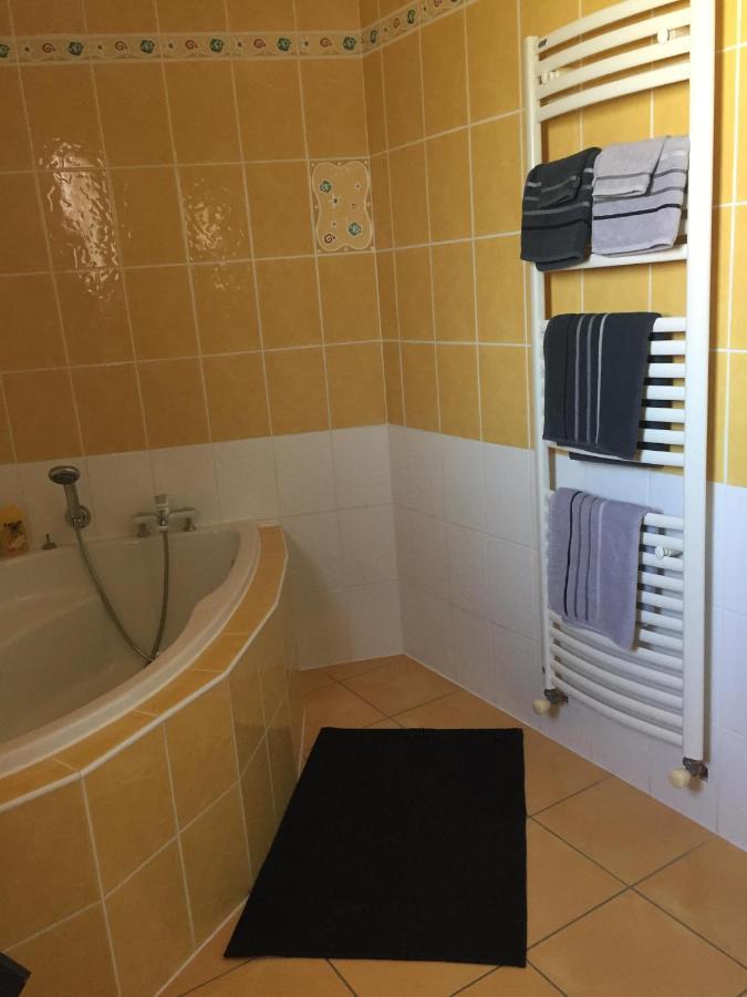 B&B Chez Florence - Chambres D'Hotes Montmerle-sur-Saone 외부 사진