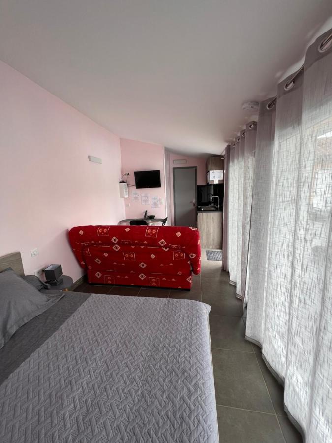 B&B Chez Florence - Chambres D'Hotes Montmerle-sur-Saone 외부 사진